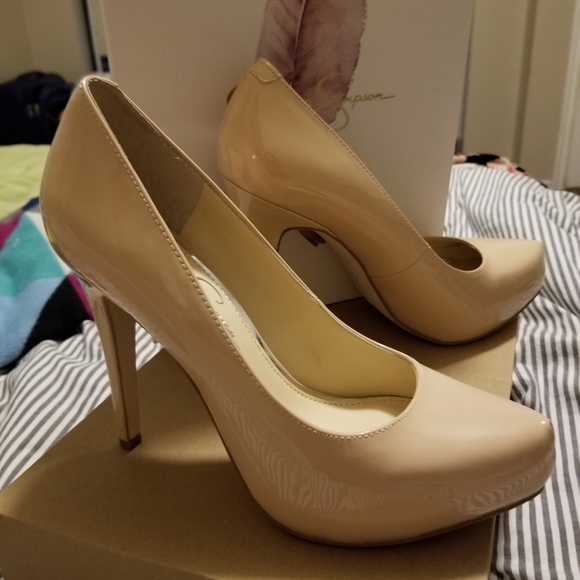 Jessica Simpson Heels - Picture 2 of 3